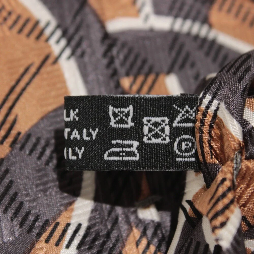 Italo Ferretti NWT Neck Tie in Brown / Gray / White Abstract Print 100% Silk